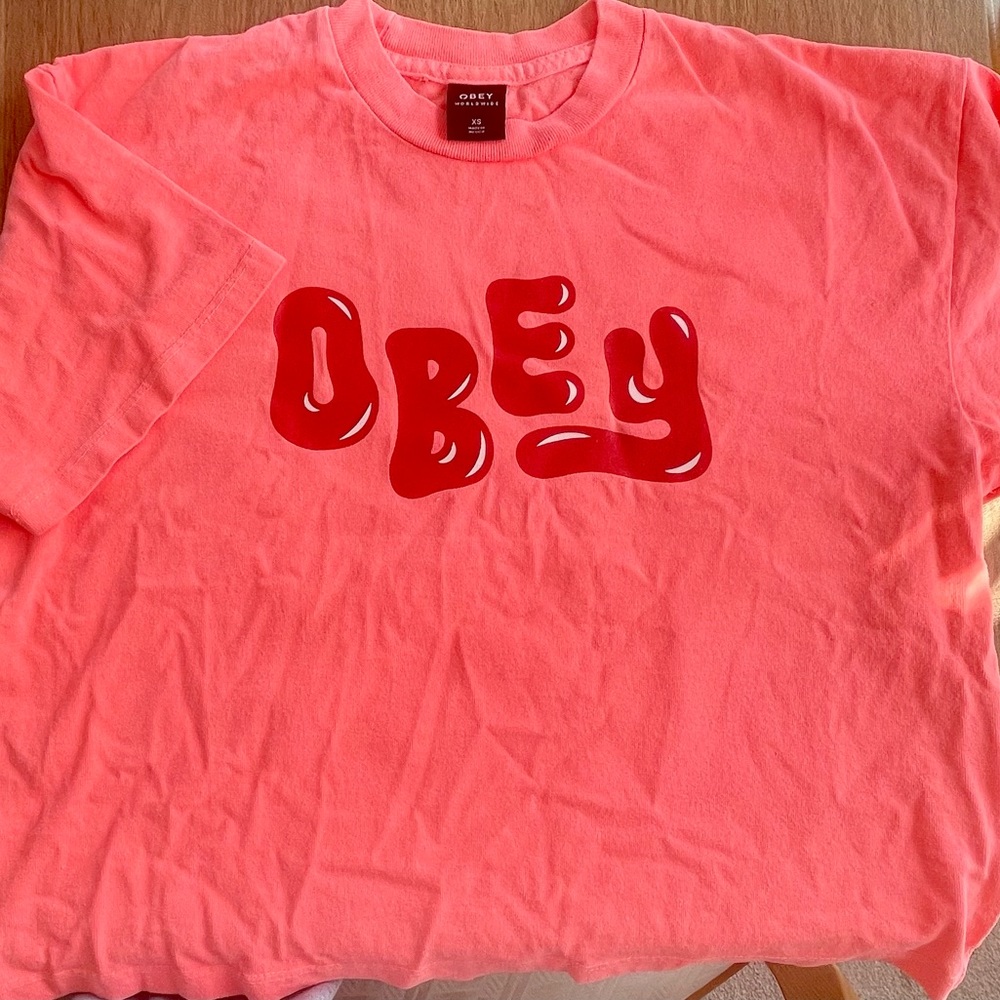 NWT OBEY T Shirt